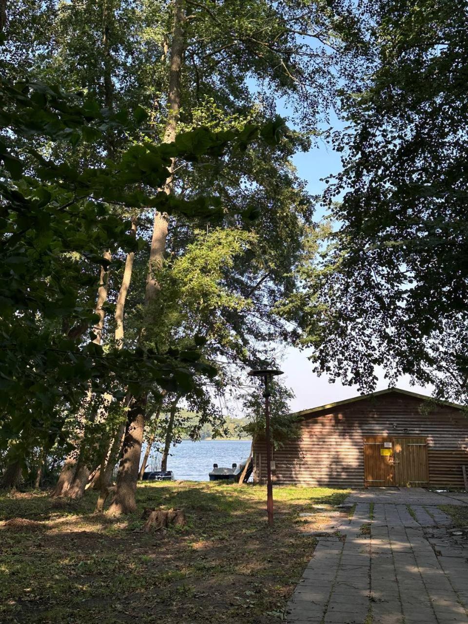 Paradiesufer Am See Milmersdorf Ngoại thất bức ảnh